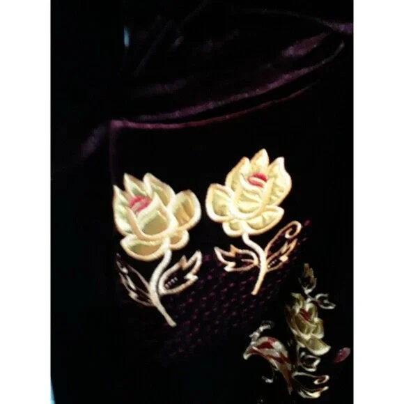 NWT Womens Robe Ornate Velvet Burgundy, Size L - Picture 4 of 11